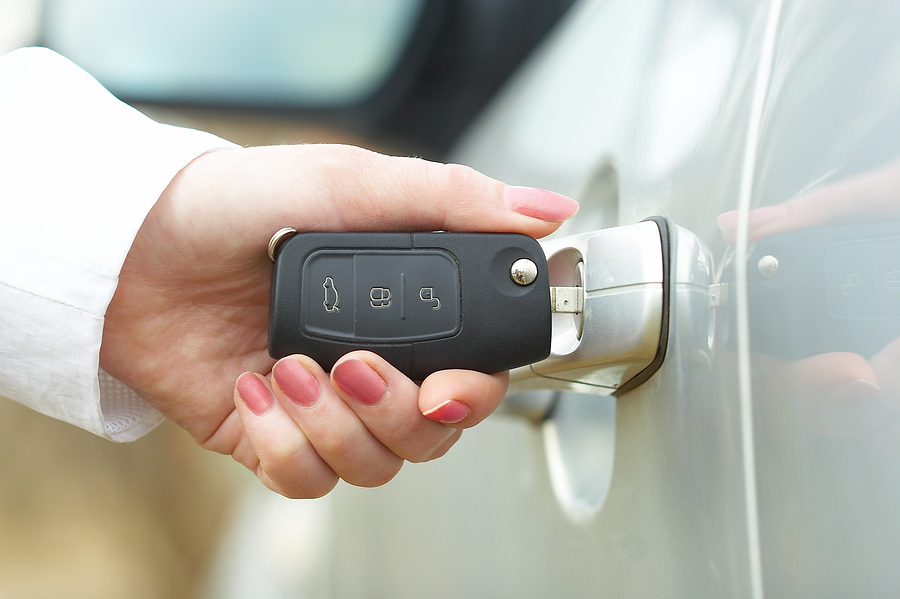 Want your door lock left un-damaged after calling out a locksmith? Then make sure you choose a locksmith wisely