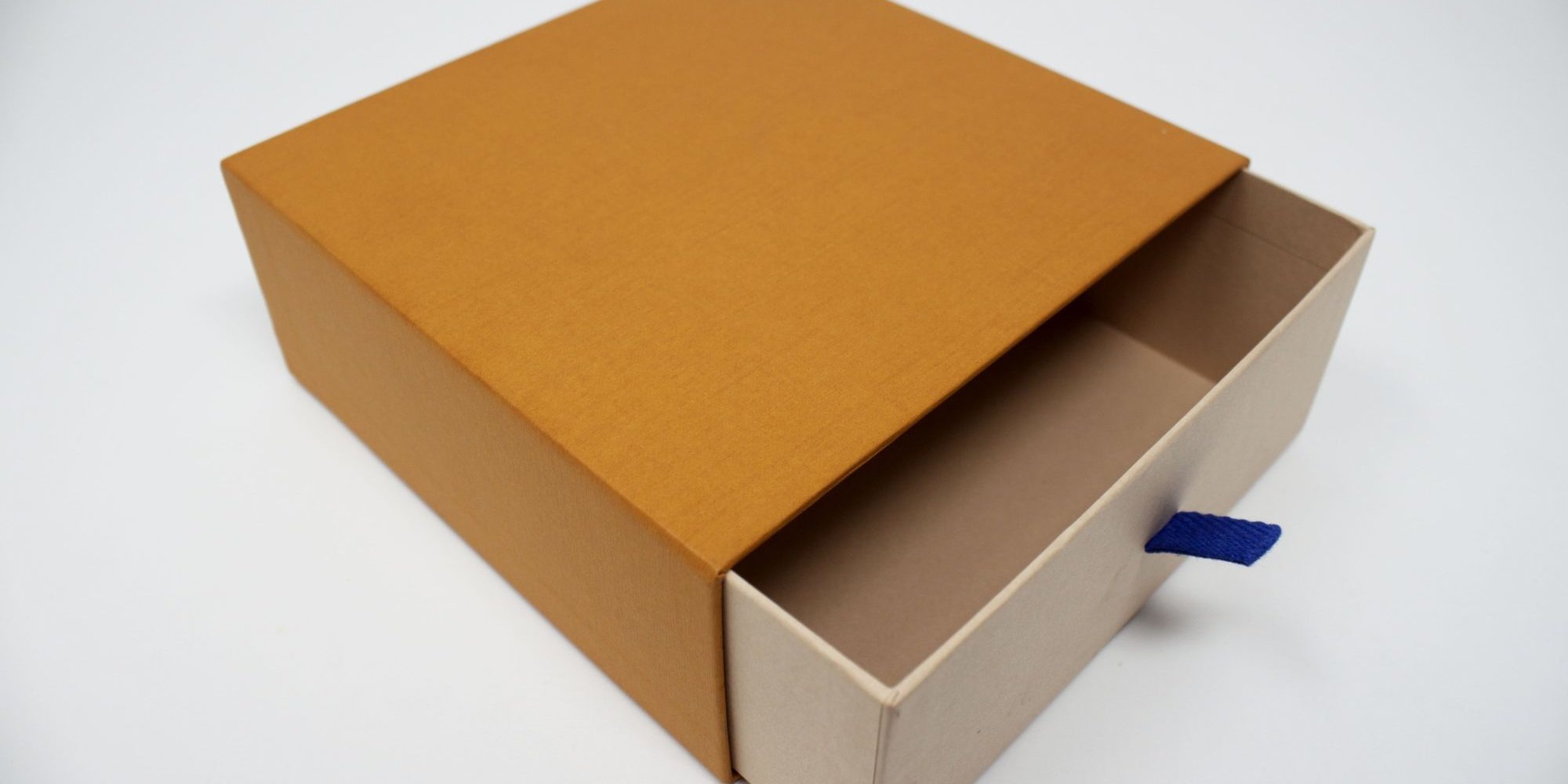 Discover Premium Packaging Solutions: Rigid Boxes for Every Need