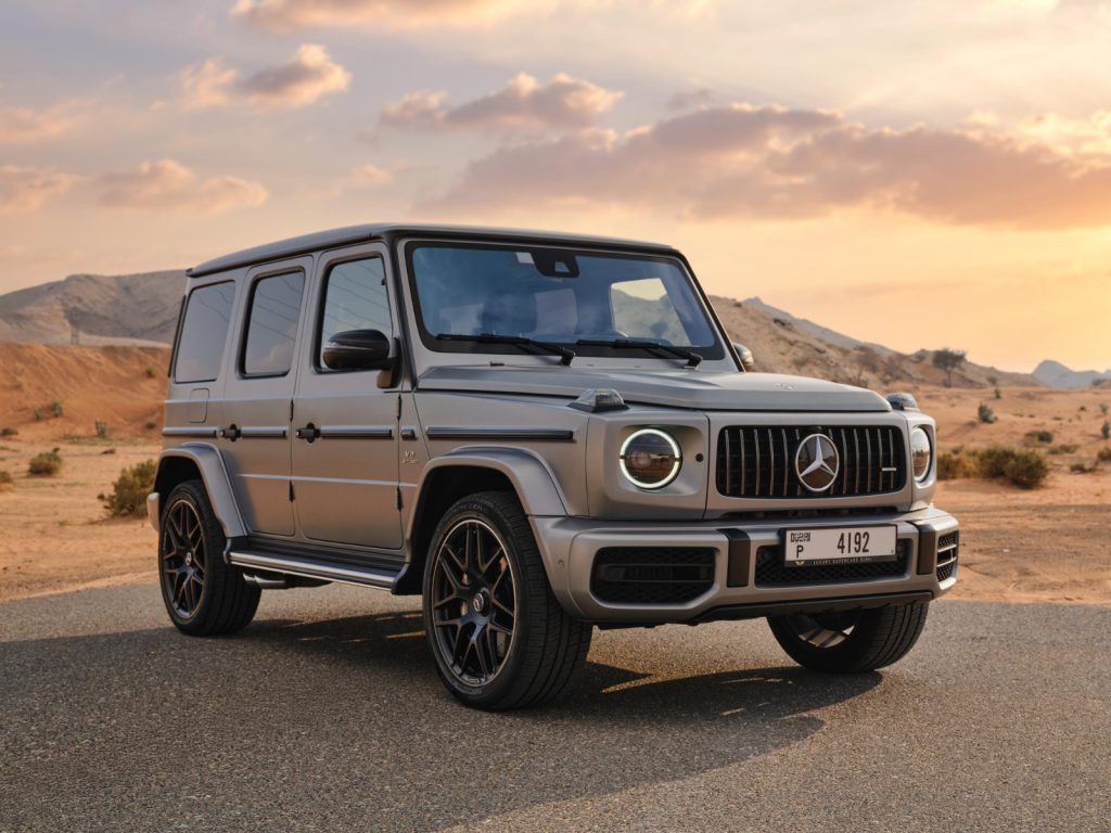 Travel in Style and Comfort with Mercedes Car Hire Dubai