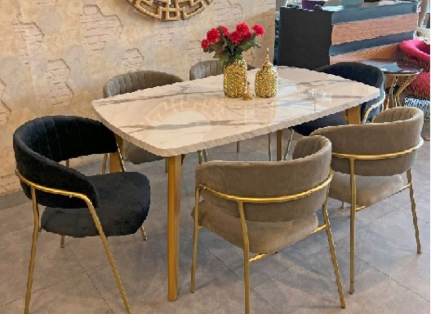 Can Smart Furniture Really Transform Small Apartments in Pakistan?