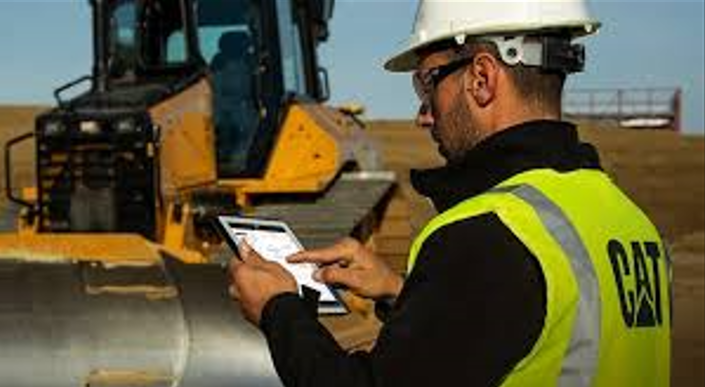 Why Modern Tech is Essential for Efficient Equipment Management