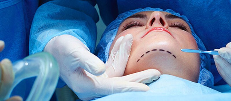 Risks and Safety Tips from Cosmetic Surgeons in Mumbai