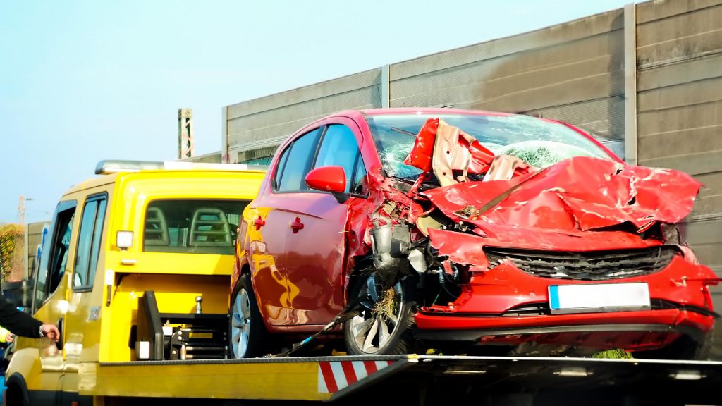From Rust to Riches: How Salvage Yards Turn Your Old Car Into Cash
