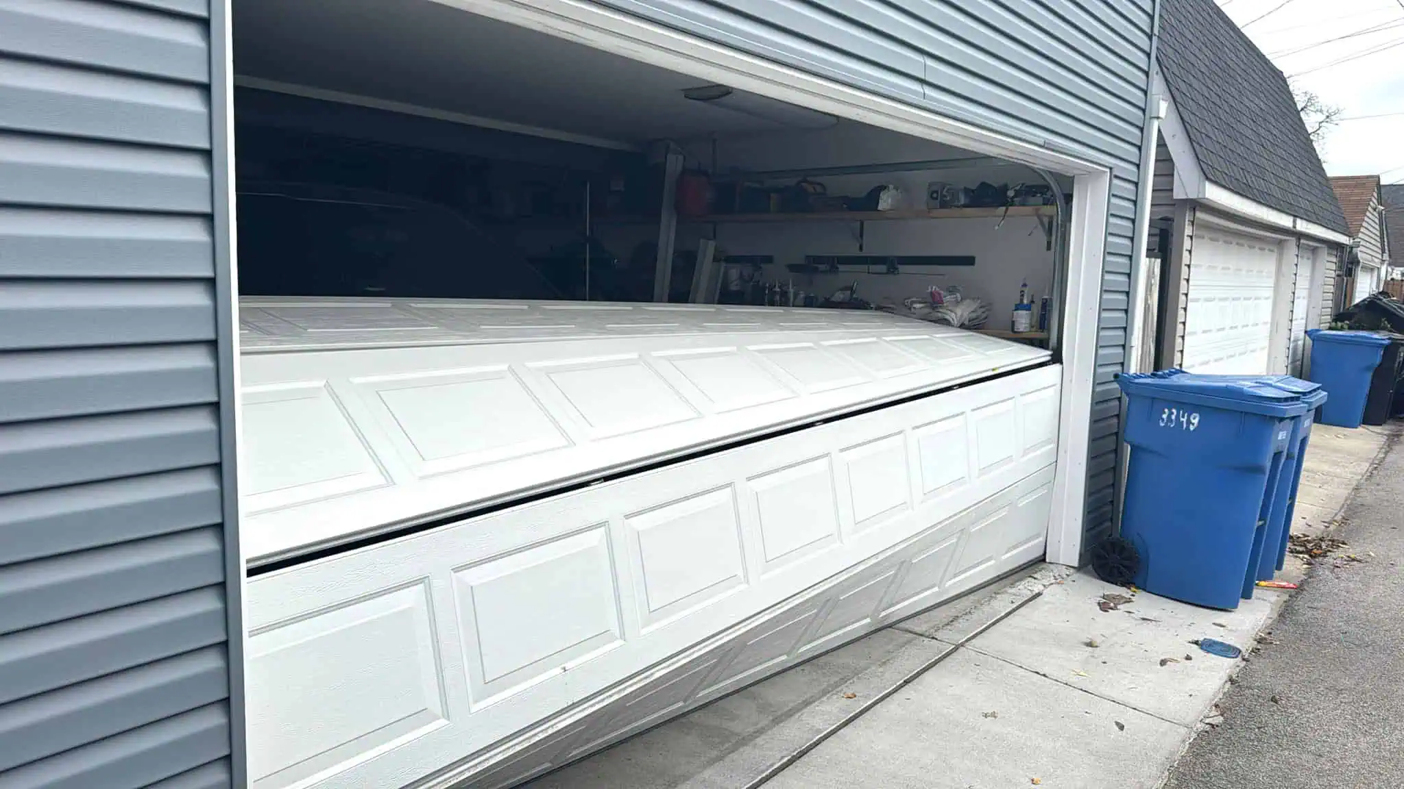 broken garage door repair las vegas