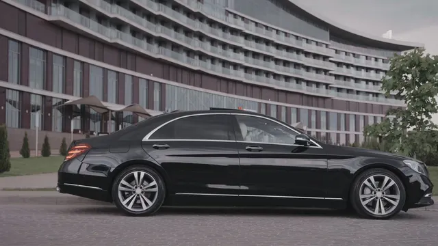 Professional Image Matters: Choosing the Right Business Taxi in Woking.