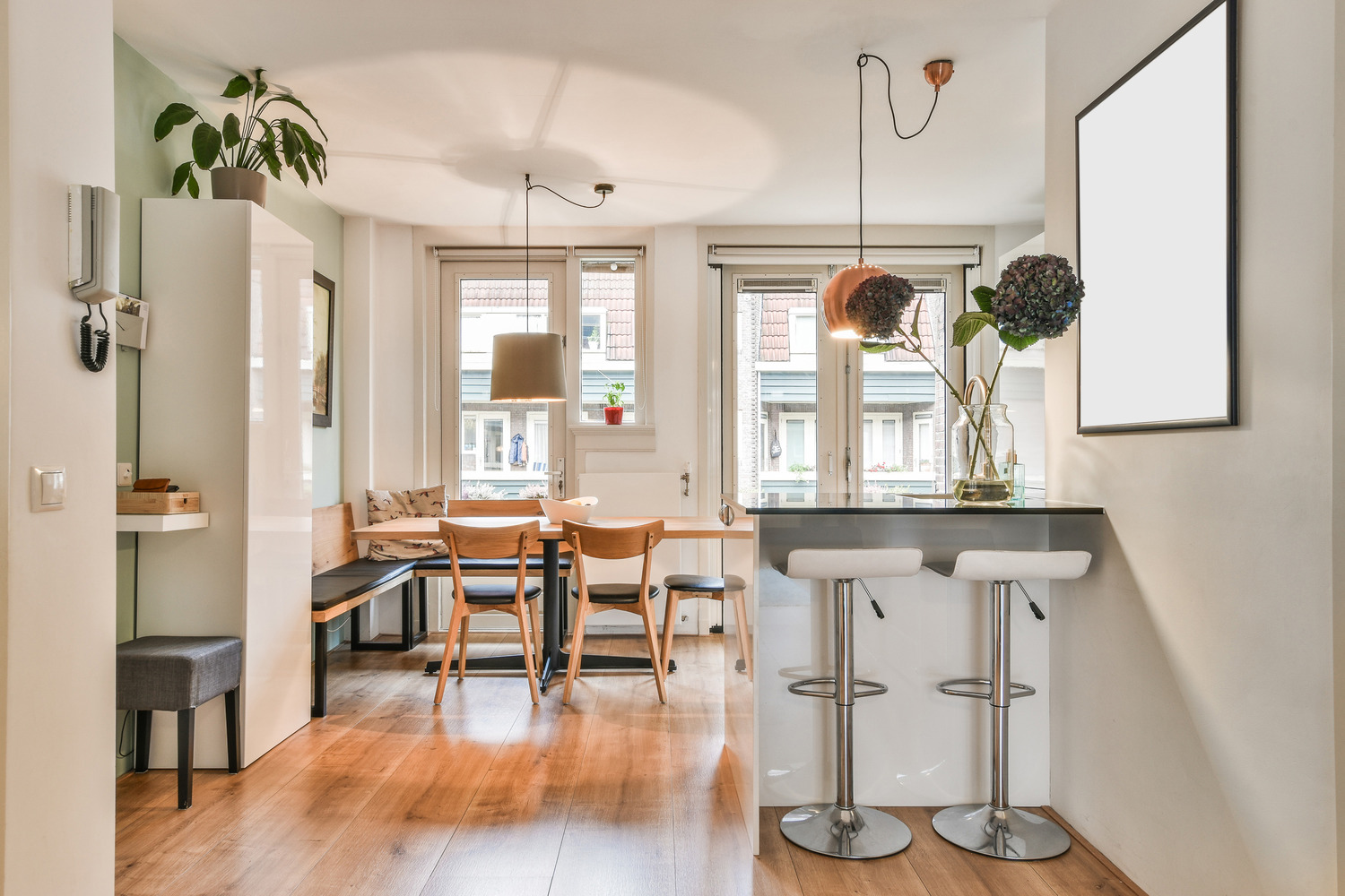 The Rise of Wood Parquet in Dubai: Why It’s a Popular Flooring Choice