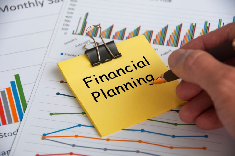 How to Create a Financial Plan for Your Future