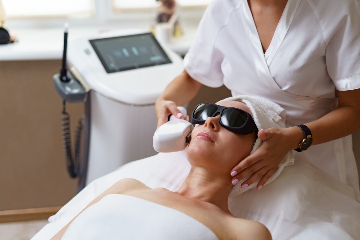 12 Common Questions About Laser Hair Removal Toronto