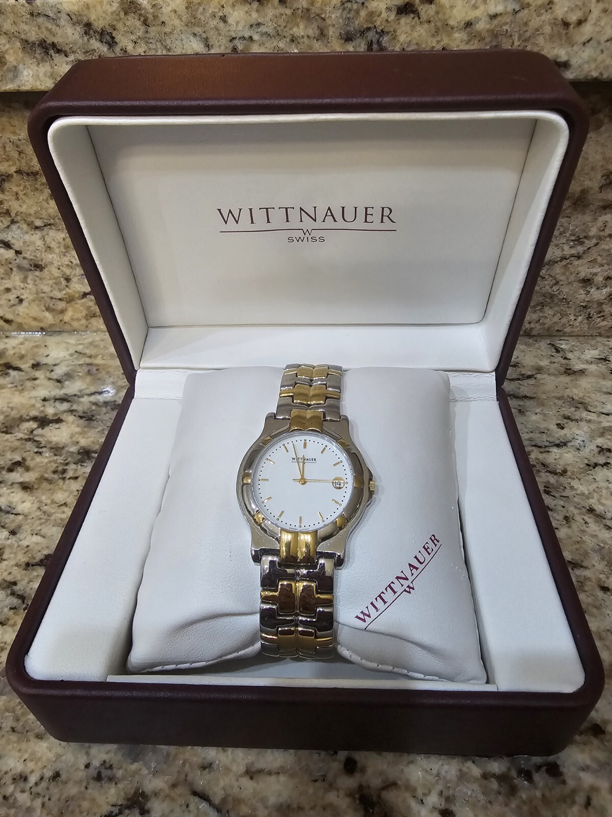 wittnauer watch