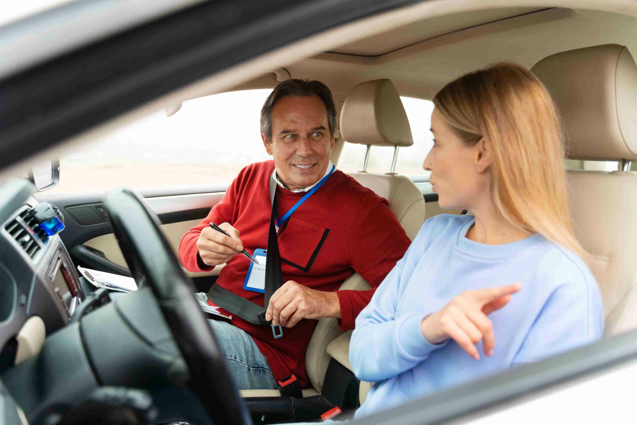 Why Should You Choose a Local Driving Instructor in London?