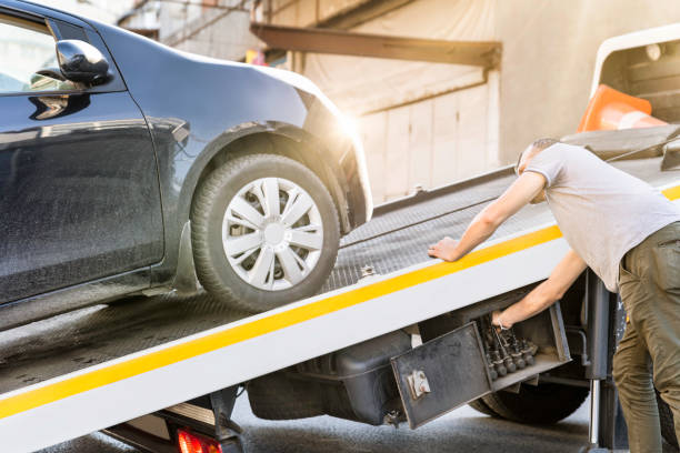 Step-By-Step Guide To Emergency Car Towing Services