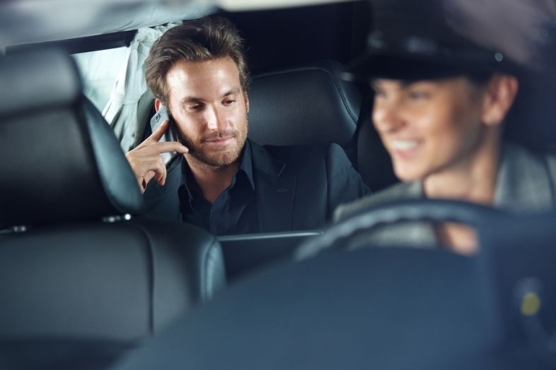 Chauffeur hire Lincoln