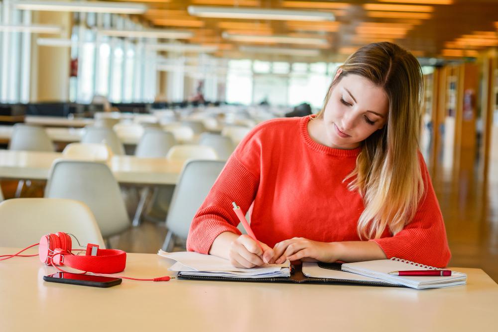 How Students Can Improve Exam Performance Naturally