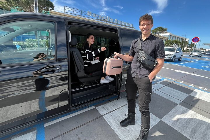 Airport transfer rates in Marseille-Provence