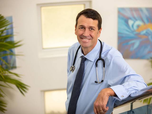 Best Gastrologist Near Me: A Simple Guide for Patients