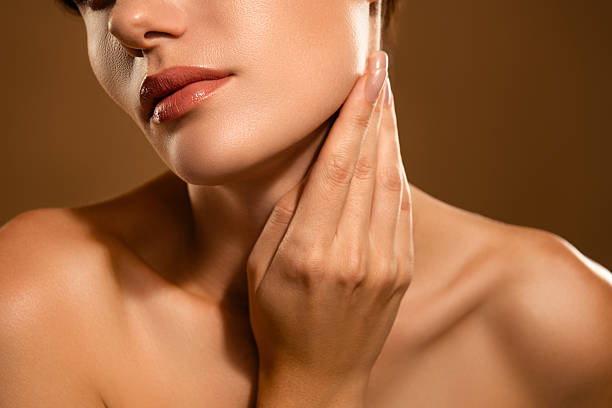 Can Jawline Treatment enhance natural facial features