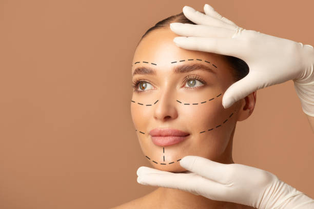 How does Facelift make an aging face look more refreshed?