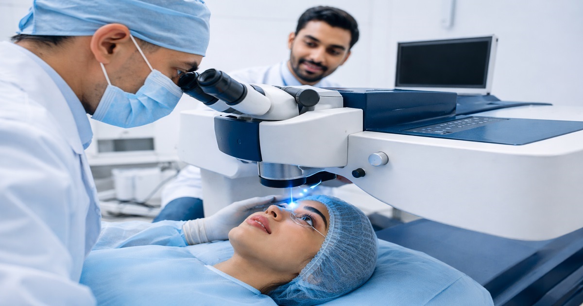 When Can You Return to Work After Laser Eye Surgery in Khanewal 2026?