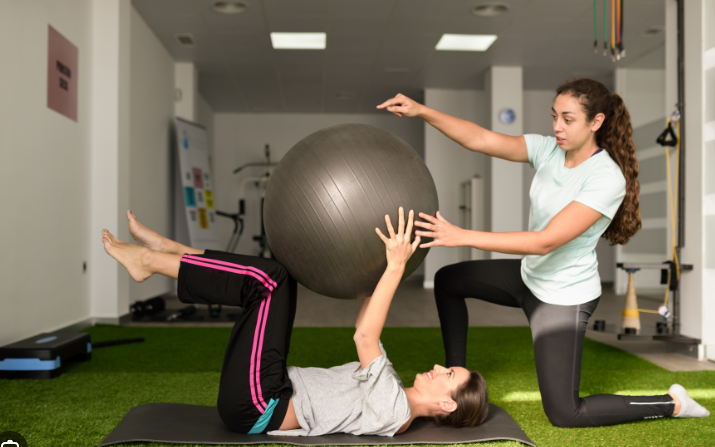 Move with Confidence Through Physical Therapy Merrick NY at Summit Physical Therapy