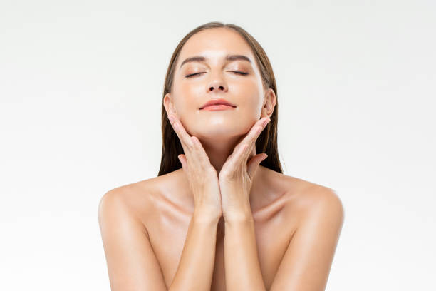 Can an 8 Point Facelift Improve Cheekbone Appearance