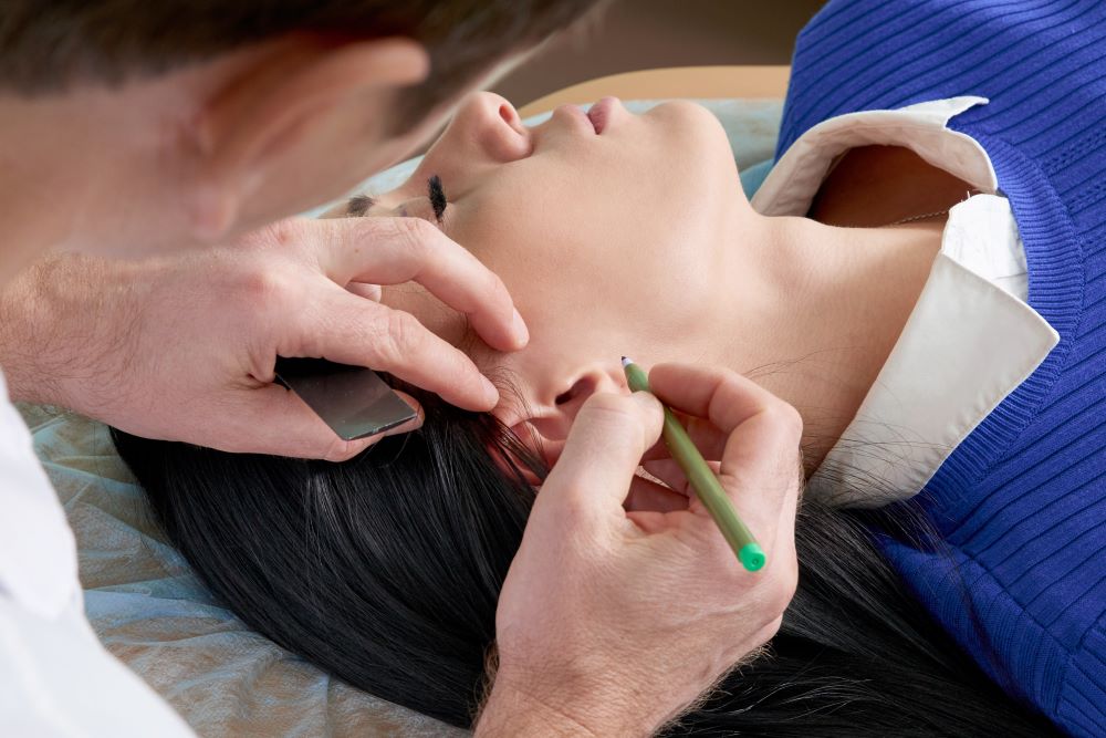 How to Find a Reliable Clinic for Otoplasty Surgery in Dubai