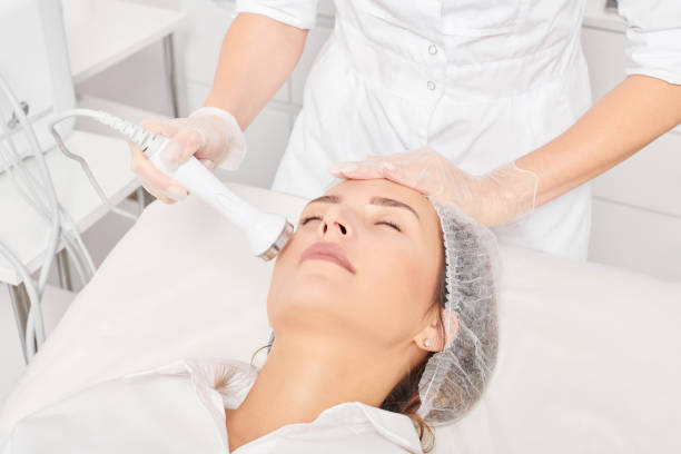 What skin concerns can HIFU treatment help address