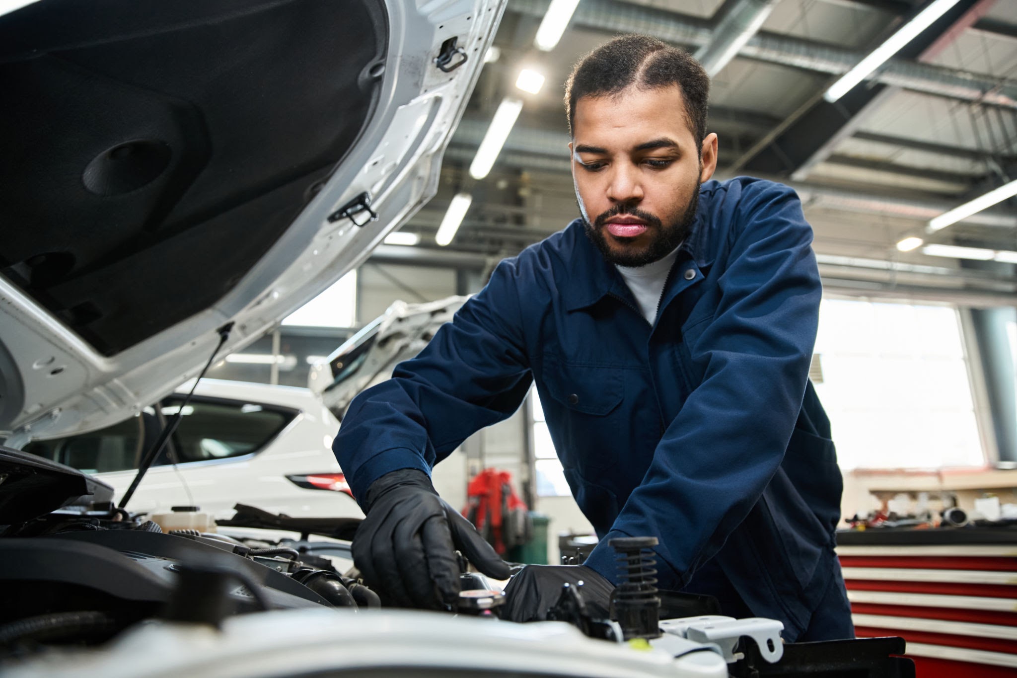 10 Signs Your Vehicle Needs Professional Mechanical Service