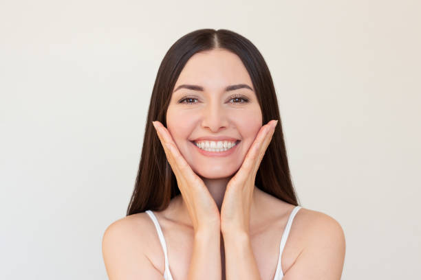 Is 8 Point Facelift Suitable for Sagging Cheeks