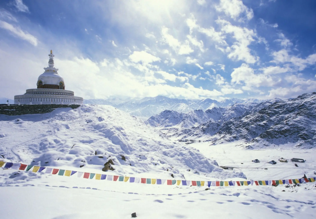 Berge und Meer Indien